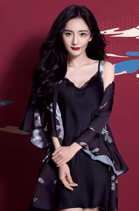 原创杨幂最新维密广告大片身材不骨感这曲线简直没话说