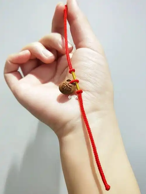 八股编龙纹乾坤圈手工精雕桃篮手绳