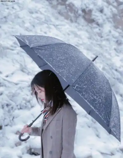 鞠婧祎与迪丽热巴的超美壁纸