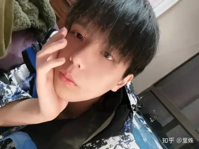 你见过最帅的高中男生长什么样