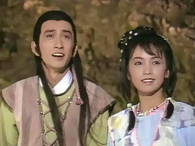 tvb电视剧《六指琴魔》:吴启华邓萃雯出演,三十几年前的经典_吕伦