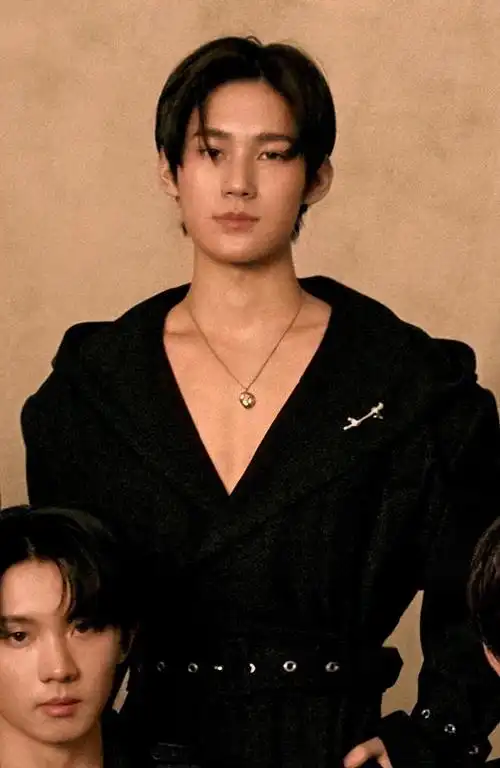 张真源 invogue##张真源 荷尔蒙引爆者