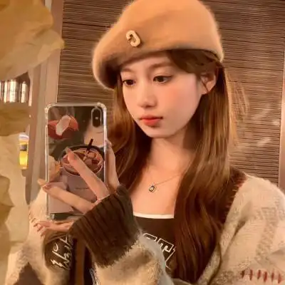 qq头像氛围感女 真人高清好看的纯欲氛围感女主qq头像图片_女生头像