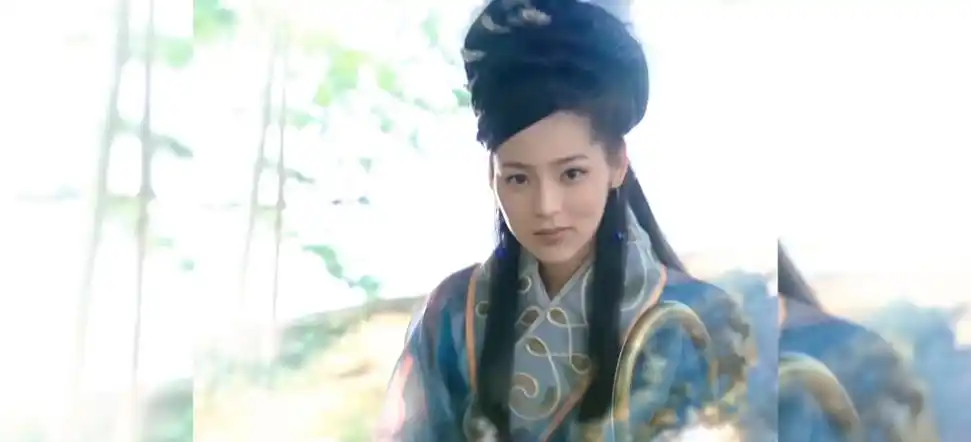 【宝莲灯三圣母】是一出场就惊艳我童年的三圣母啊