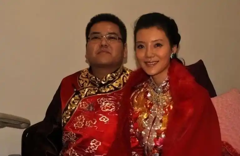 回顾演员车晓母亲是王丽云与富豪闪婚闪离如今她过得怎么样