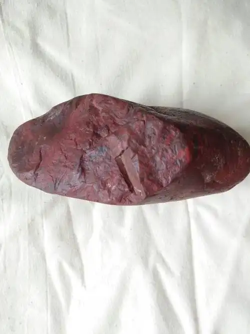 这块儿鸡血石一克多少?