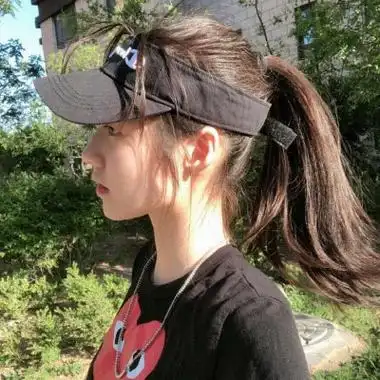 有气质的侧面头像(优选24张)