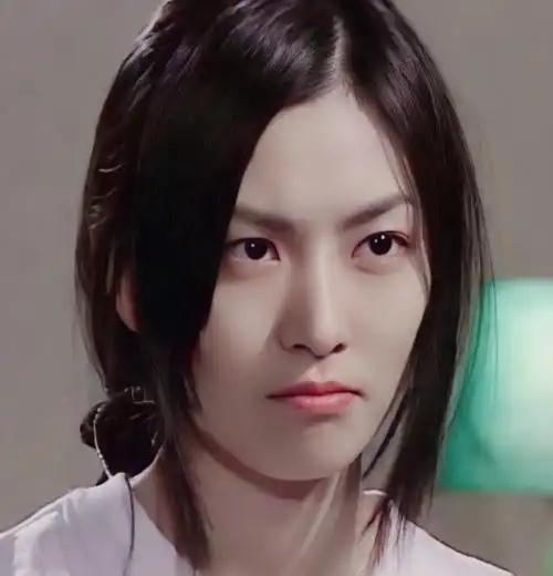 20年前后的金素妍