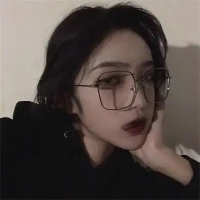 高清单人的个性头像霸气冷酷女生图片