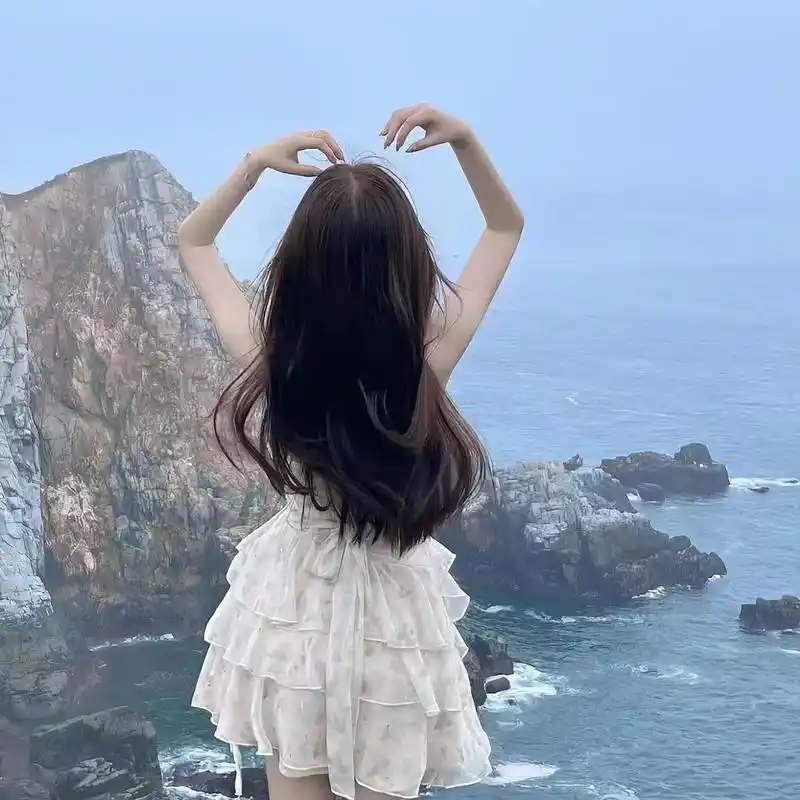 女生头像 #女头 女生头像背影海边氛围感女头图集自取 - 抖音