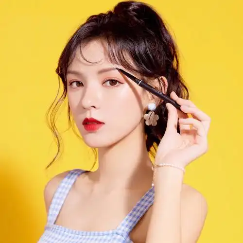 张予曦头像二传标明许晚虞