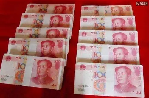 车买保险要多少钱 十万块钱车车险多少钱