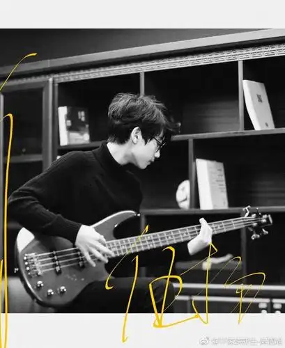 是要送签名照了吗?