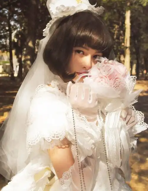 玉城蒂娜.jpg (1120×1440)