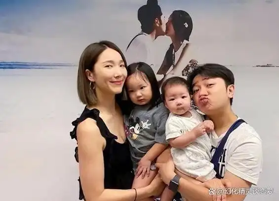 李亚男和钟嘉欣加拿大聚会——有一种闺蜜情叫地久天长