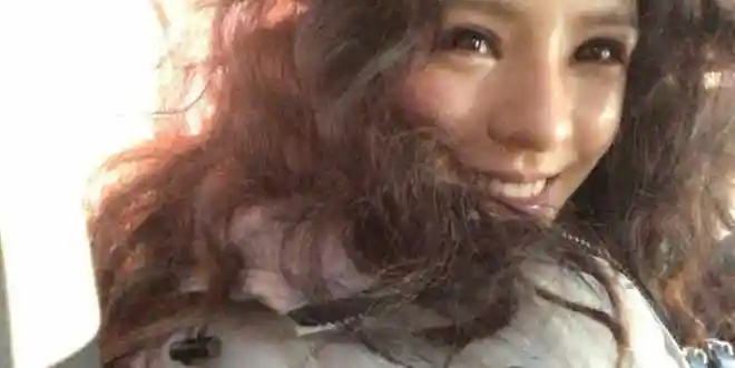 张予曦晒自拍大走朋克牛仔风斗鸡眼扮丑完全放飞自我