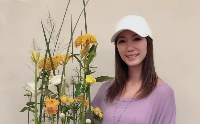 不管是好的坏的,时隔多年,她依然还是那么的漂亮迷人林韦君的名字可能