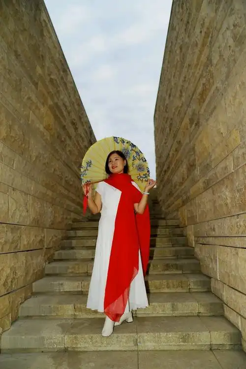 环境人像外拍--盘龙城遗址公园的美女们!-中关村在线摄影论坛