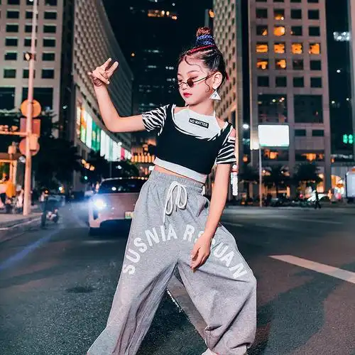 儿童街舞嘻哈潮装舞蹈酷帅女童爵士舞演出服装亮片少儿女团套装女