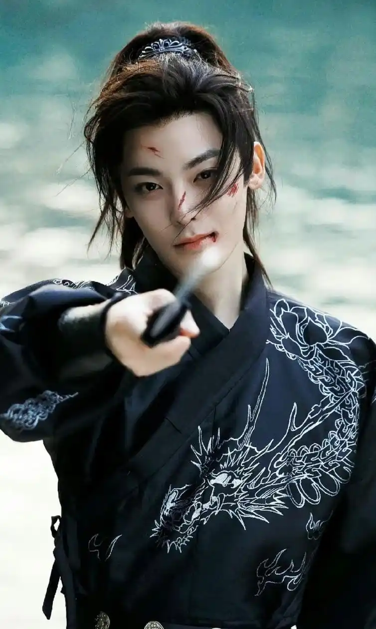 完美诠释《少年白马》,侯明昊古装帅呆了,他是天选百里东君吧