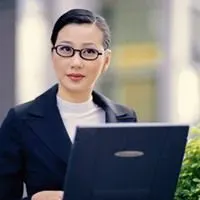 女性头像唯美成熟稳重_微信头像图片大全