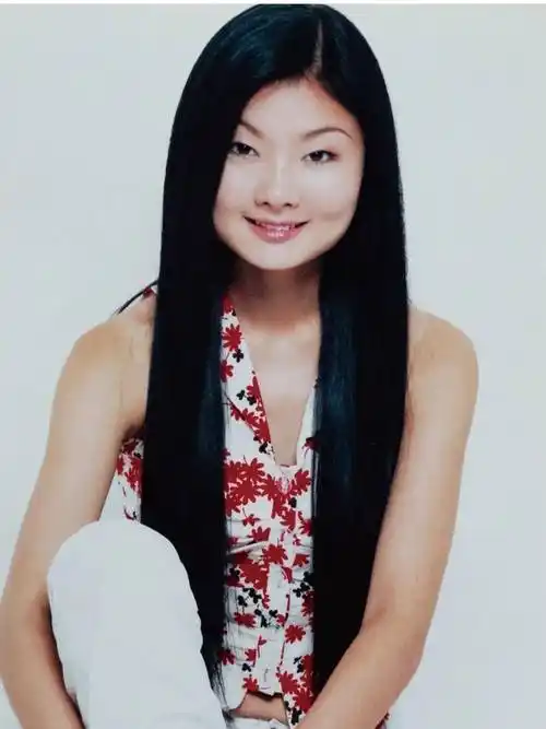 没人觉得她是年轻的却没人觉得她不好看