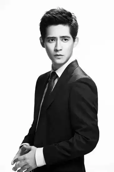 为什么说眉压眼是忧郁王子的面相标配