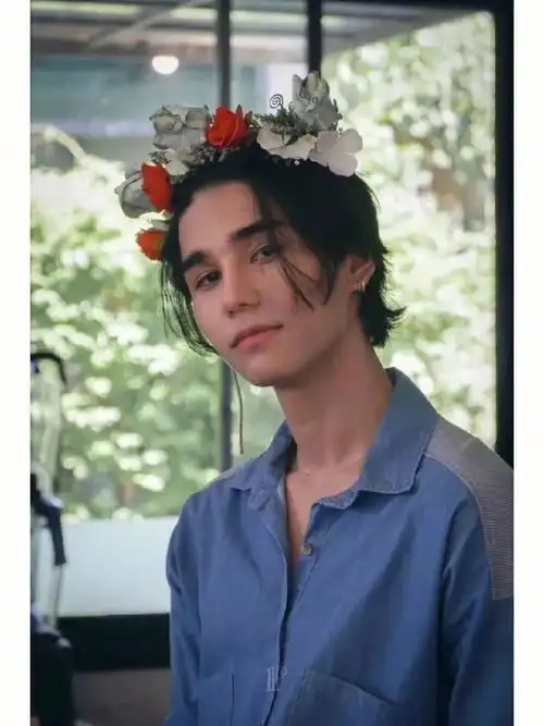 jeff罗杰夫  三少带花环真的好像仙子