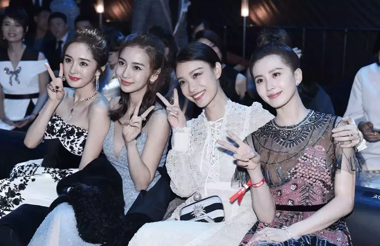 合照(合照这么拍)