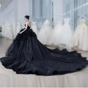 黑色婚纱森系2019新款抹胸型超仙复古奢华梦幻大拖尾新娘主婚纱女