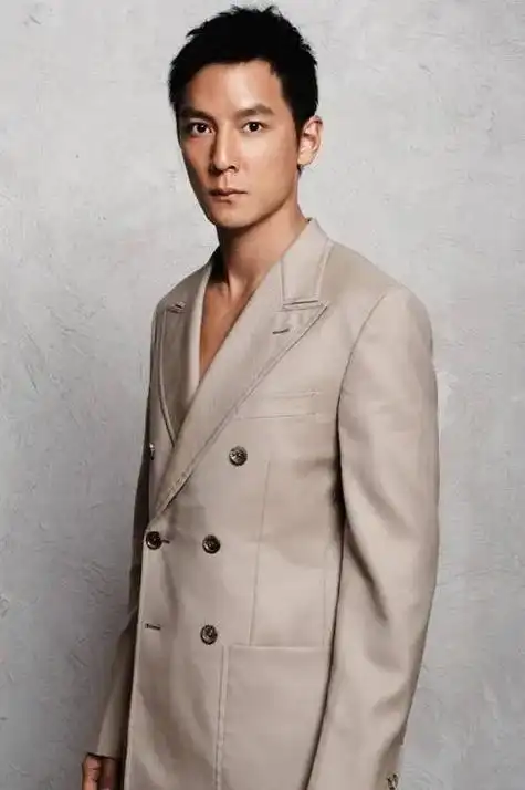 亚洲十大帅哥,就差你没有来了.#还有多少个十年能记起青春的容 - 抖音