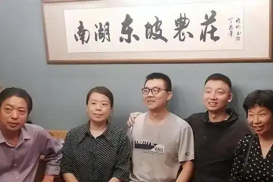 杜新枝3大表现,令人细思极恐|许敏|郭威|肝癌|捐肝|亲生父母_网易订阅