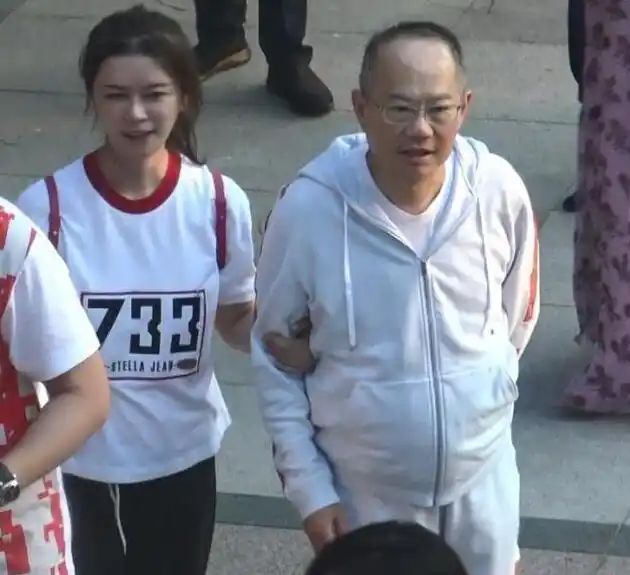 周星驰本可以结婚,于文凤和他相处了13年,分手后却这般模样