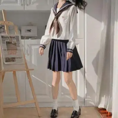 林思韵/制服jk/部位女头/你能不_女生头像_我要个性网