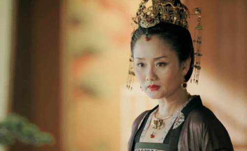 凤归四时歌定档6月17日人物海报剧照