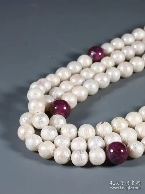 清代,珍珠寿字纹手持念珠.