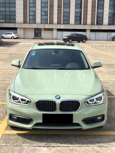 杭州汽车改色贴膜宝马车身改色贴膜漆面卡其绿改色贴膜效果
