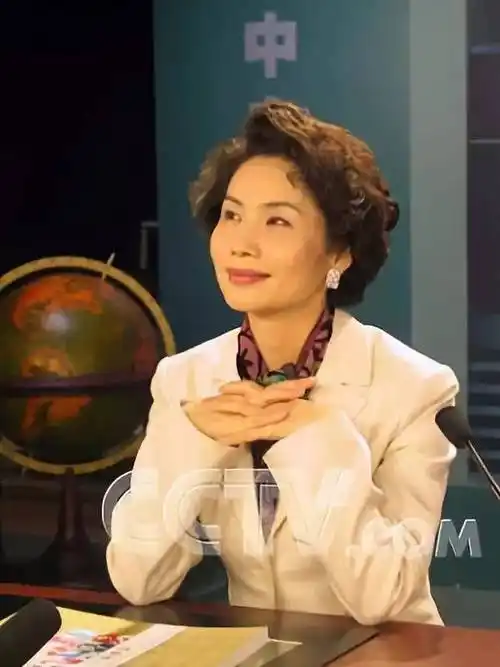 央视主持人徐俐:中国老人过早地放弃了自己!