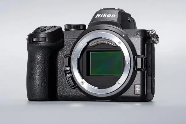 尼康z5评测:入门全幅微单中的水桶机