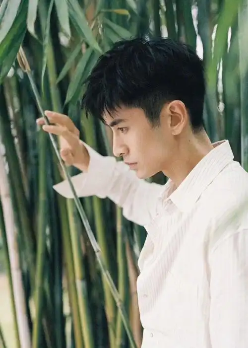 张云龙生日胶片写真##张云龙街巷生日写真