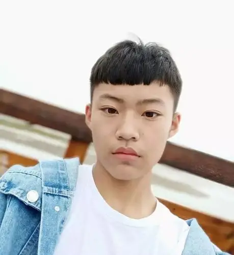 紧急寻人16岁男孩走失10天至今未归