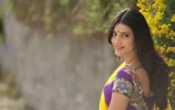 印度美女来中国旅游这3点让她惊呼中国人太幸福了