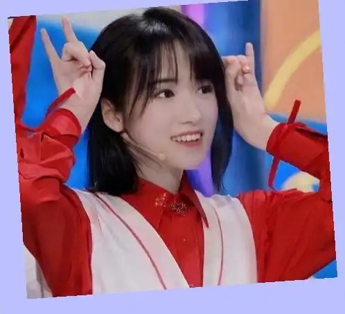 宋亚轩的女装:宋雅萱宋亚轩的女装好可!