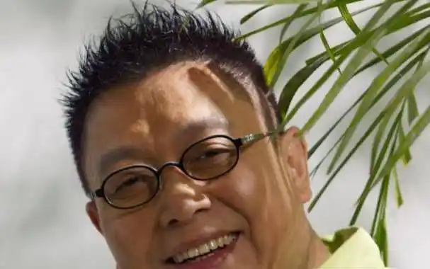 61岁王为念新恋情疑曝光!离过两次婚,曾被9.