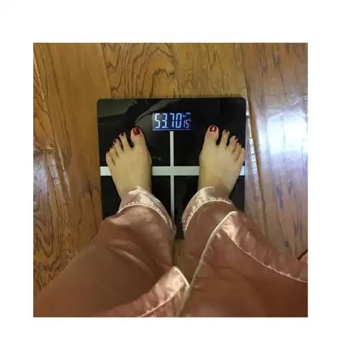 早上起床称了一下体重,惊喜!还有107.