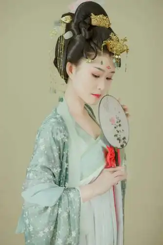 美篇盘子女神大赛 琉璃翠 翠琉璃