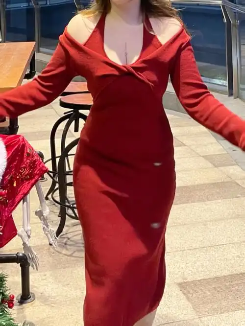 如果是93大的mm穿起来更好看身高:170体重:145-150腰围:79臀围:105