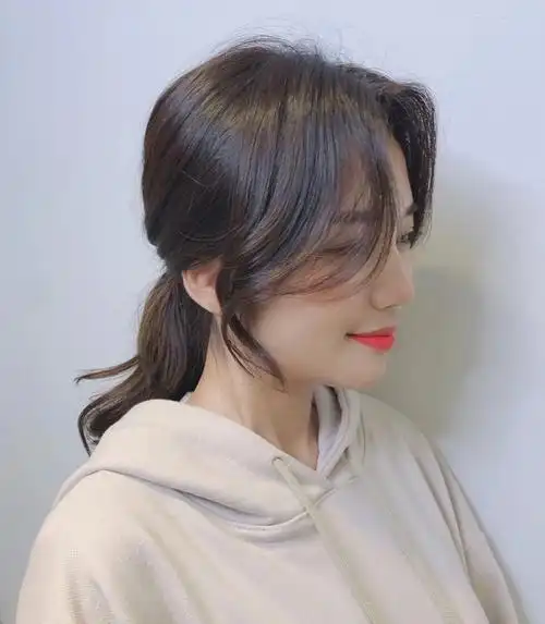 圆脸也可以剪刘海