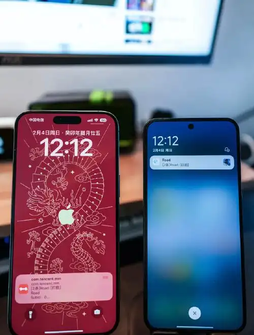 这就是尺有所短,寸有所长吧,但是同时带两个手机说实话挺不方便的