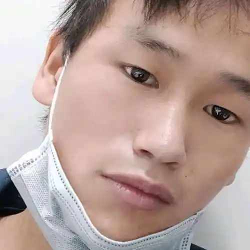 帅哥的优秀24岁, 男, 云南昆明, 未婚, 2千-5千愿得一人心,白首不相离